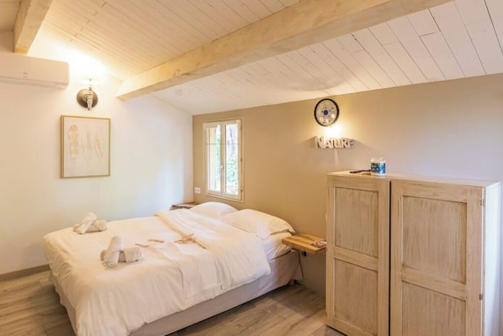 Photo of Bedroom in Valensole