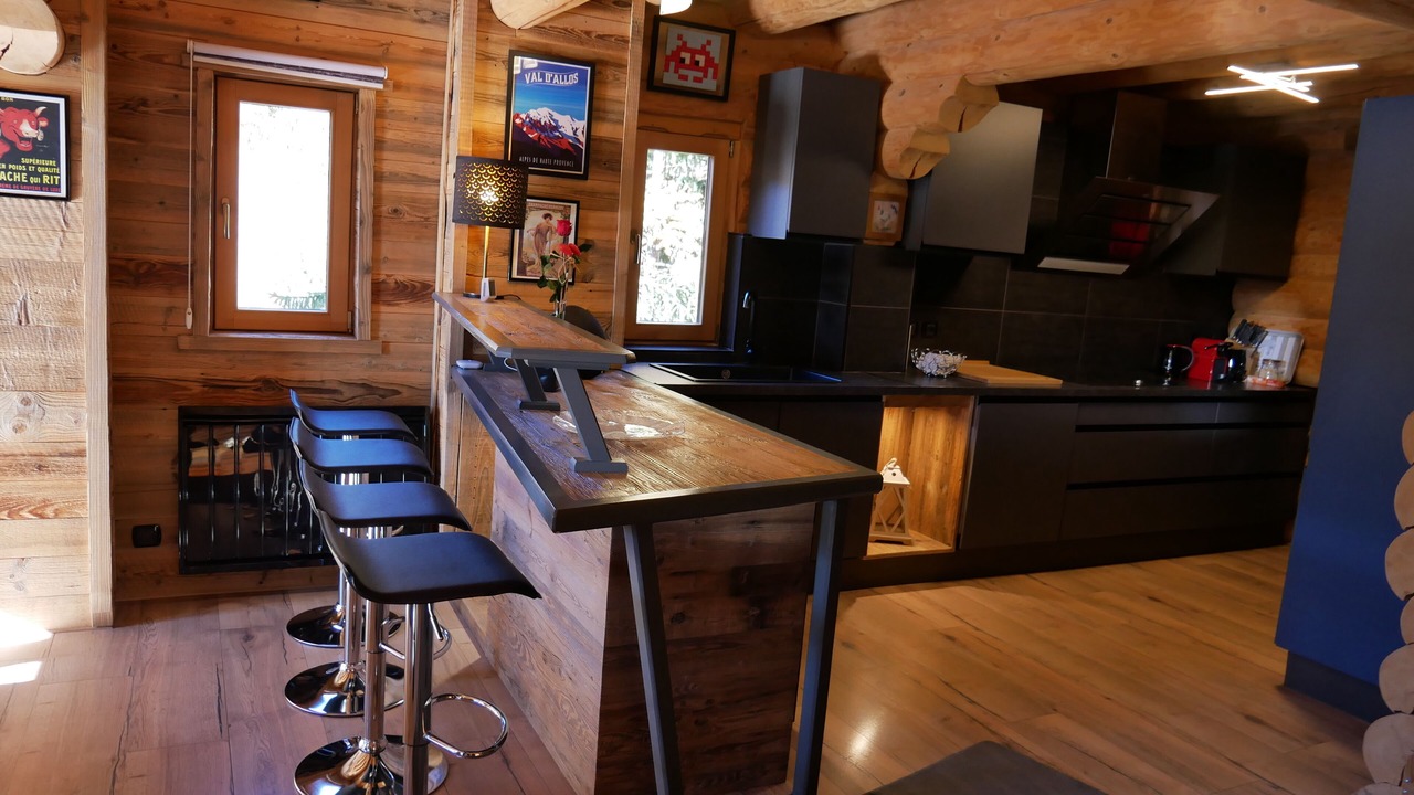 Photo of Others in Allos