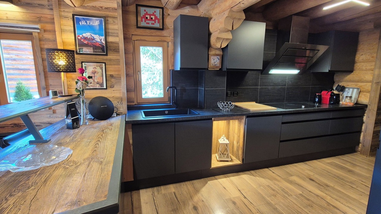 Photo of Kitchen in Allos