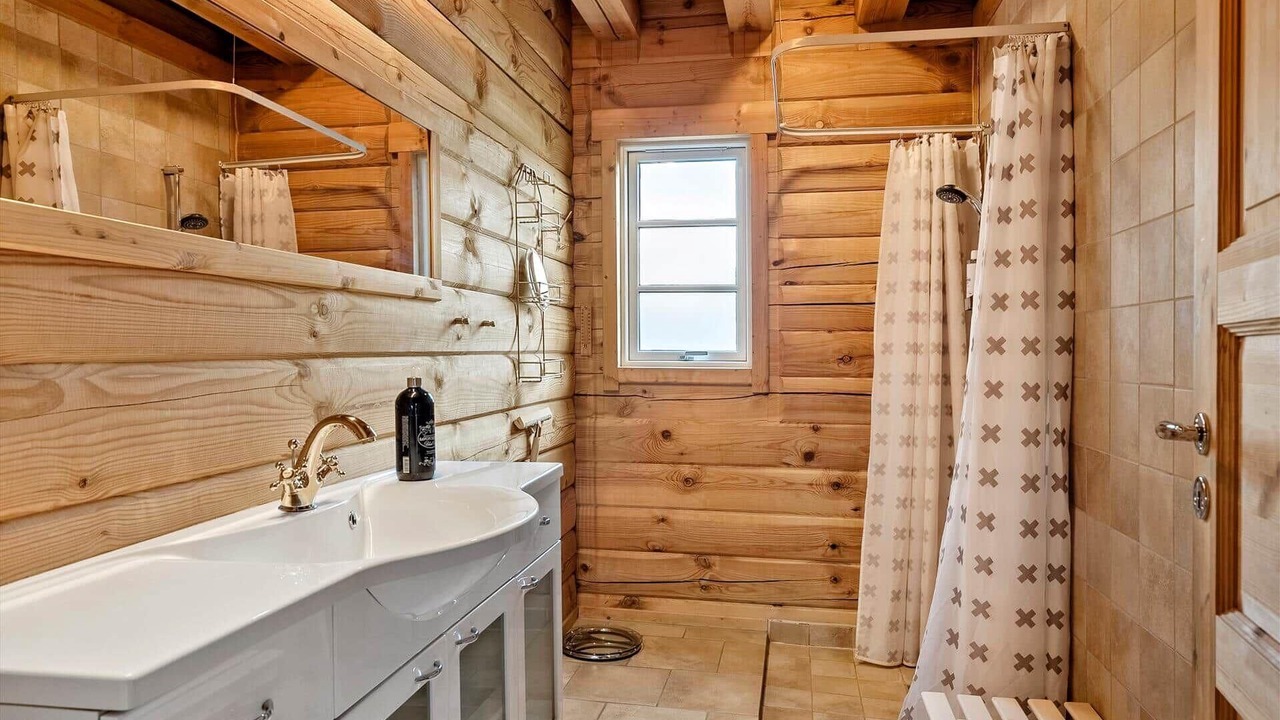 Photo of Bathroom in Bedsted