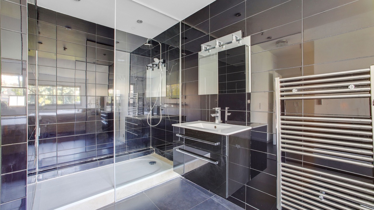 Photo of Bathroom in Passy