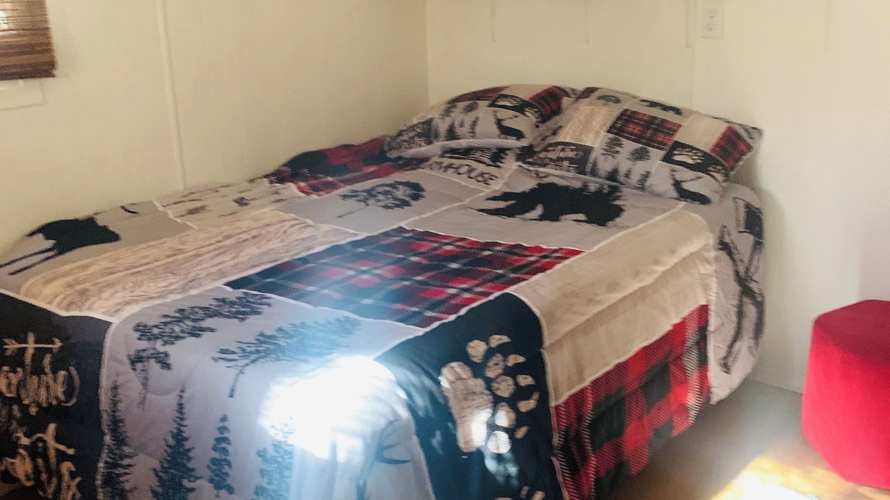 Photo of Bedroom in McMurrich/Monteith