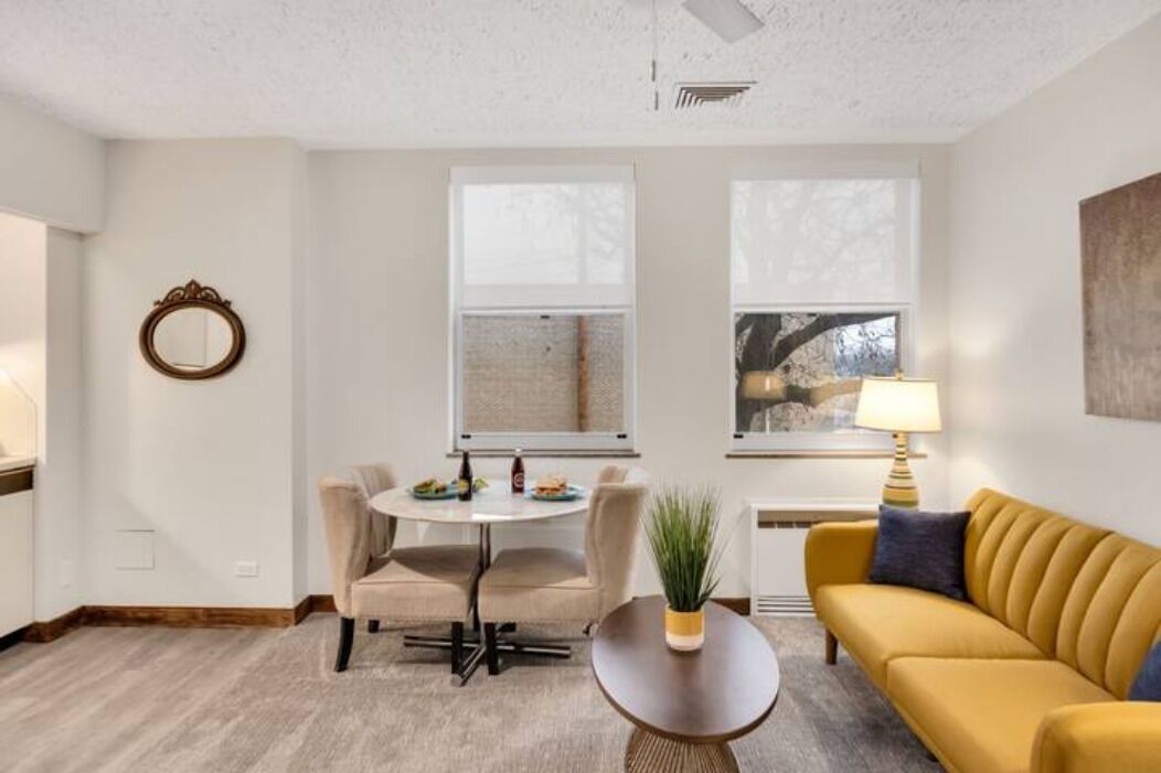 Photo of Livingroom in Bartlesville