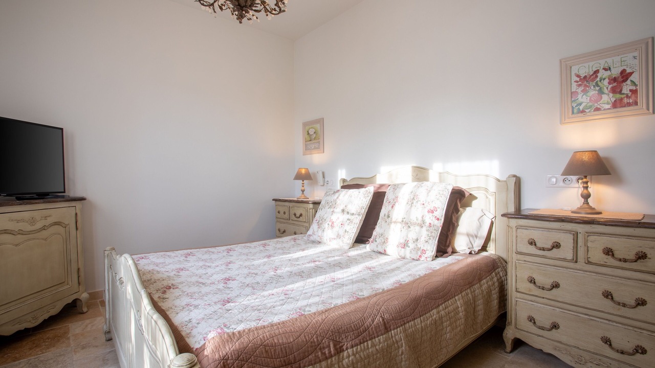 Photo of Bedroom in La Cadiere-d'Azur