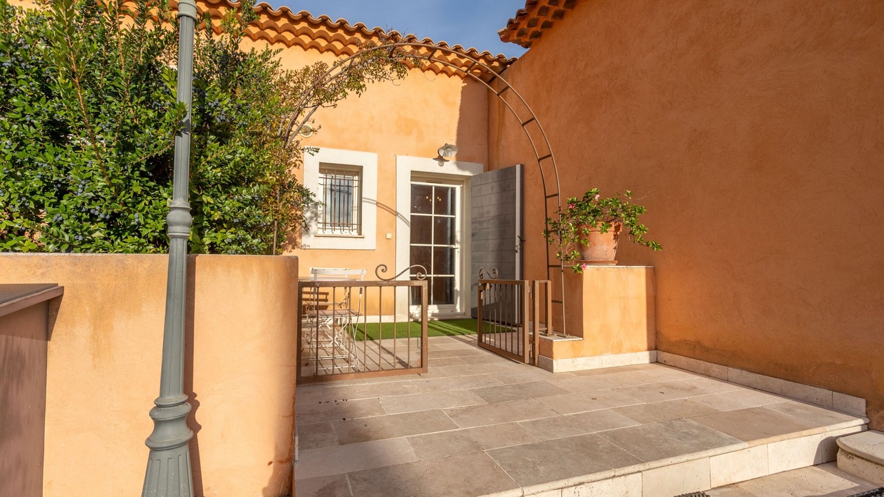 Photo of Patio Balcony in La Cadiere-d'Azur