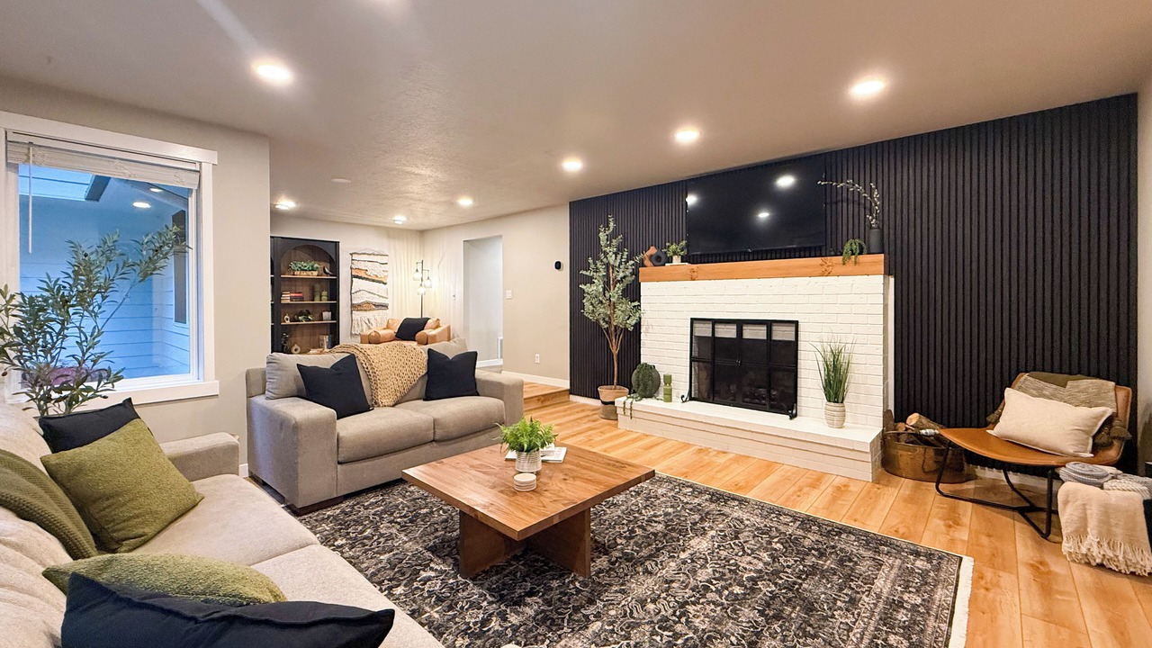 Photo of Livingroom in Newberg