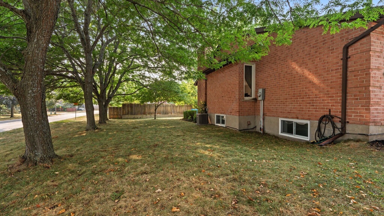 Photo of Outdoor in Amherstview