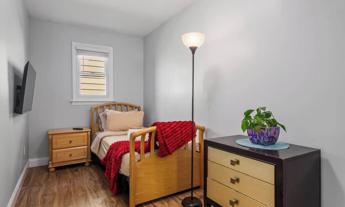 Photo of Bedroom in Hackensack
