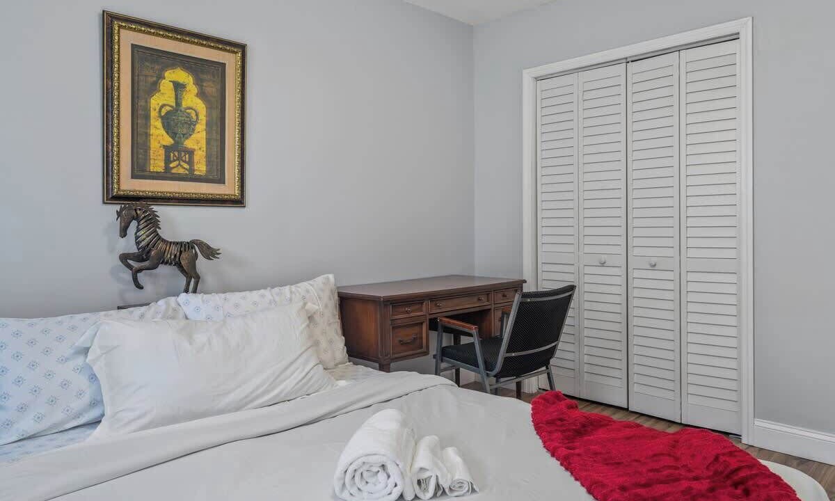 Photo of Bedroom in Hackensack