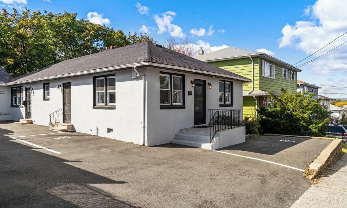 Photo of Outdoor in Hackensack