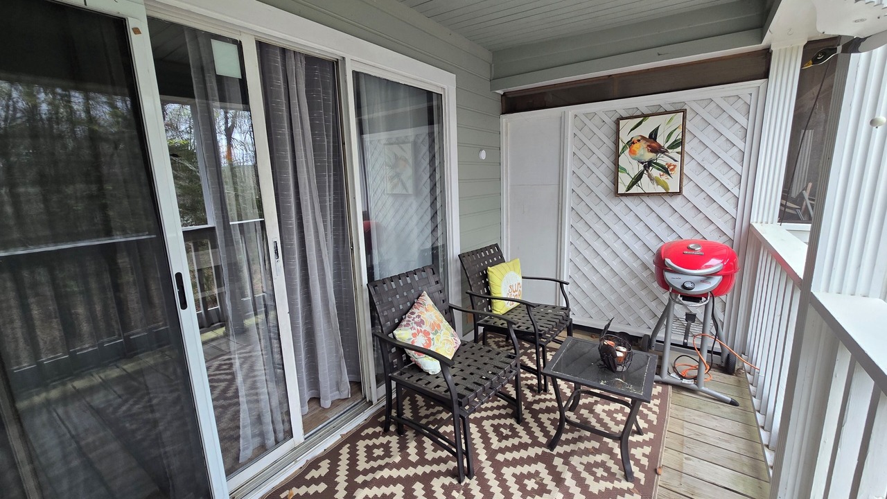 Photo of Patio Balcony in Fairfield Bay