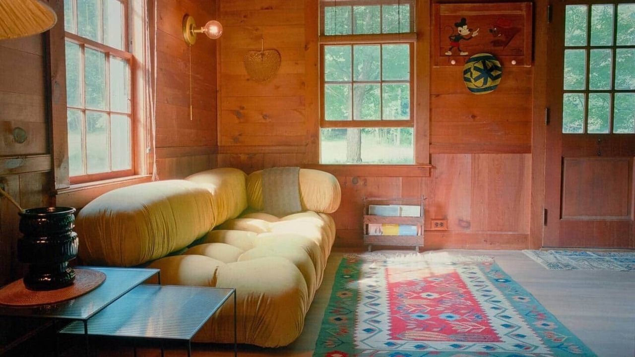 Photo of Livingroom in Town of Broome
