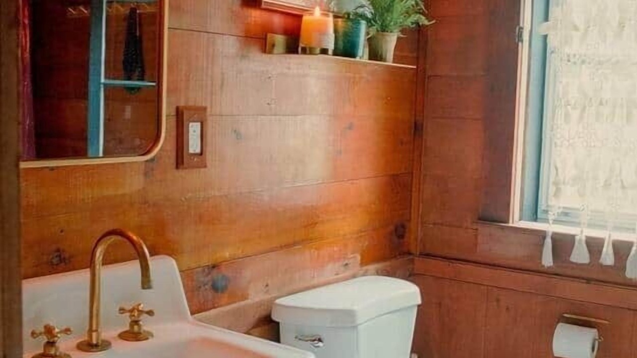 Photo of Bathroom in Town of Broome