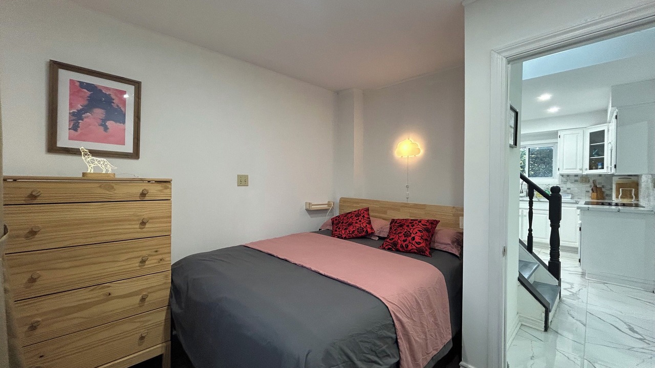 Photo of Bedroom in Virgil
