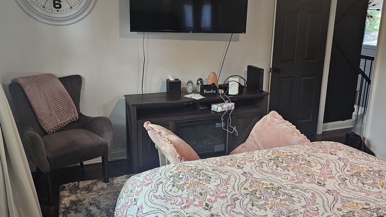 Photo of Bedroom in Calumet Heights