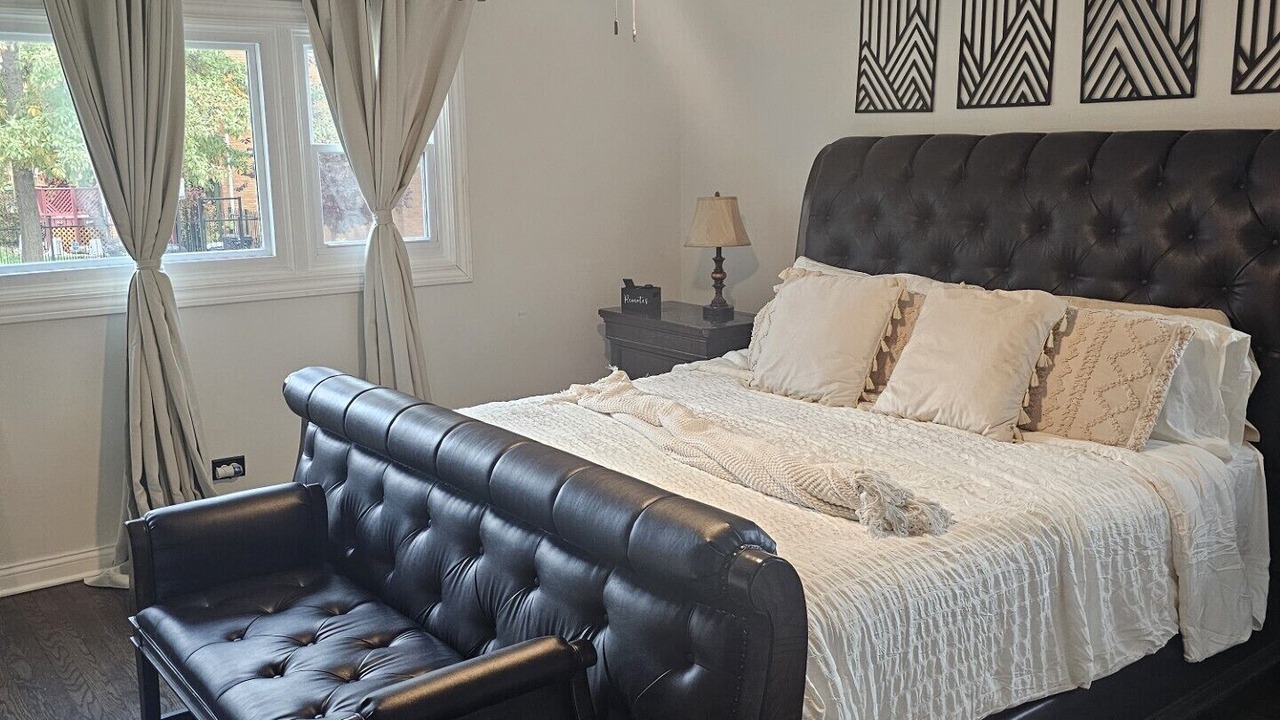 Photo of Bedroom in Calumet Heights