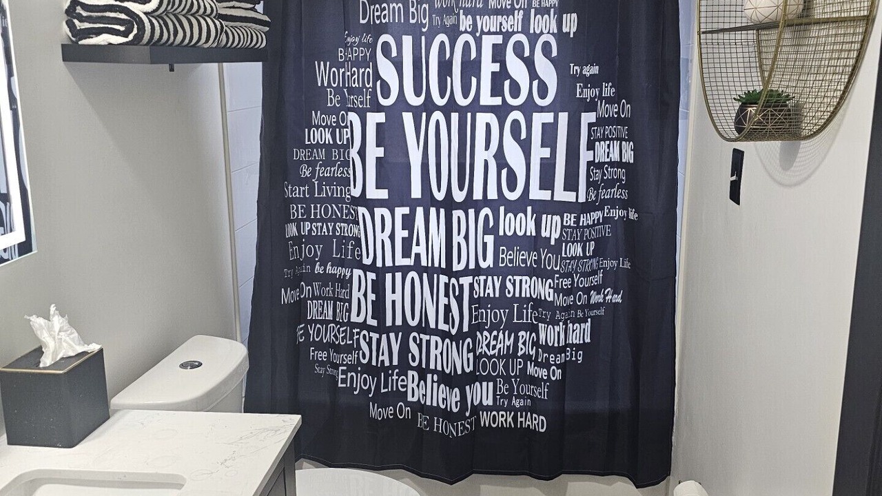 Photo of Bathroom in Calumet Heights