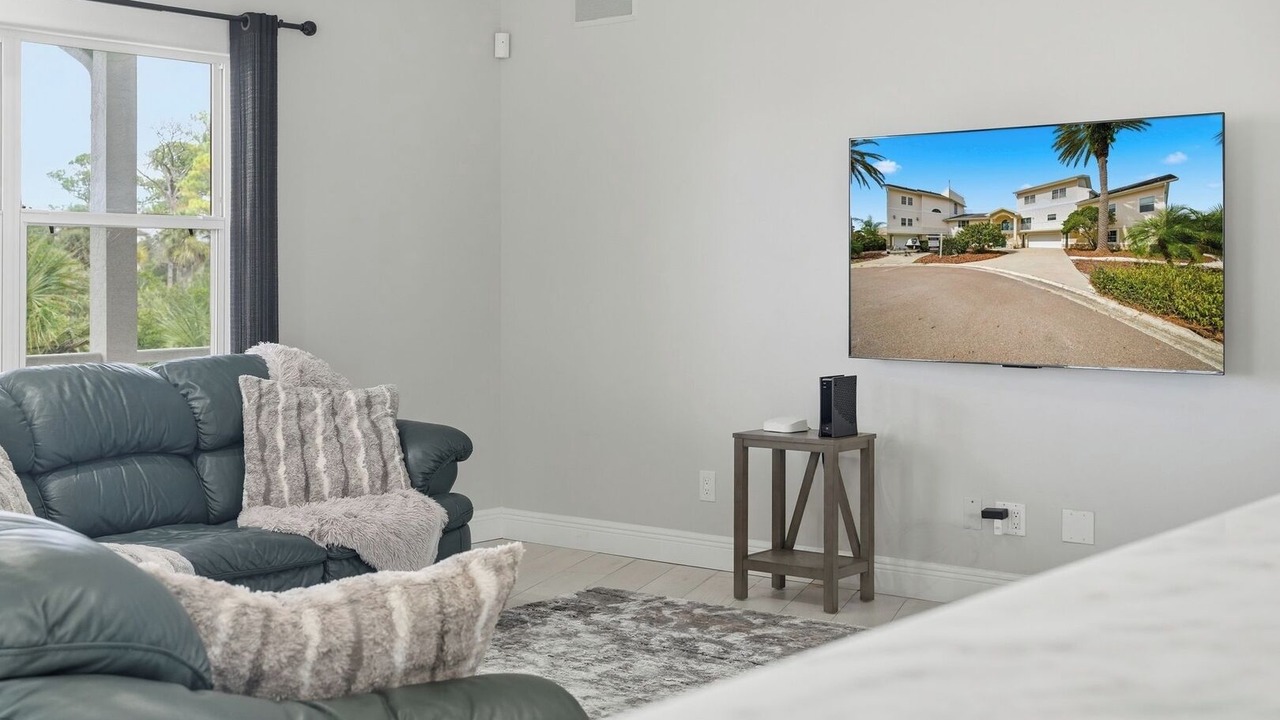 Photo of Livingroom in Palm Harbor