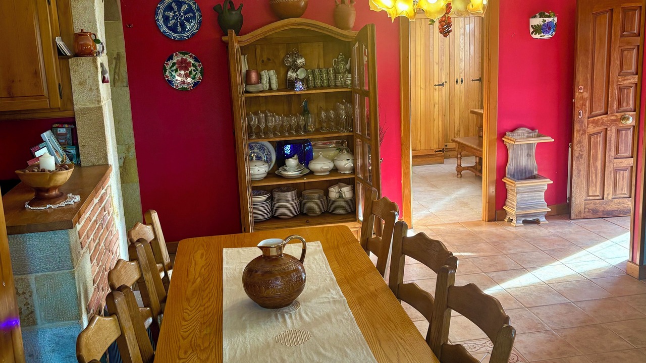 Photo of Others in Queveda