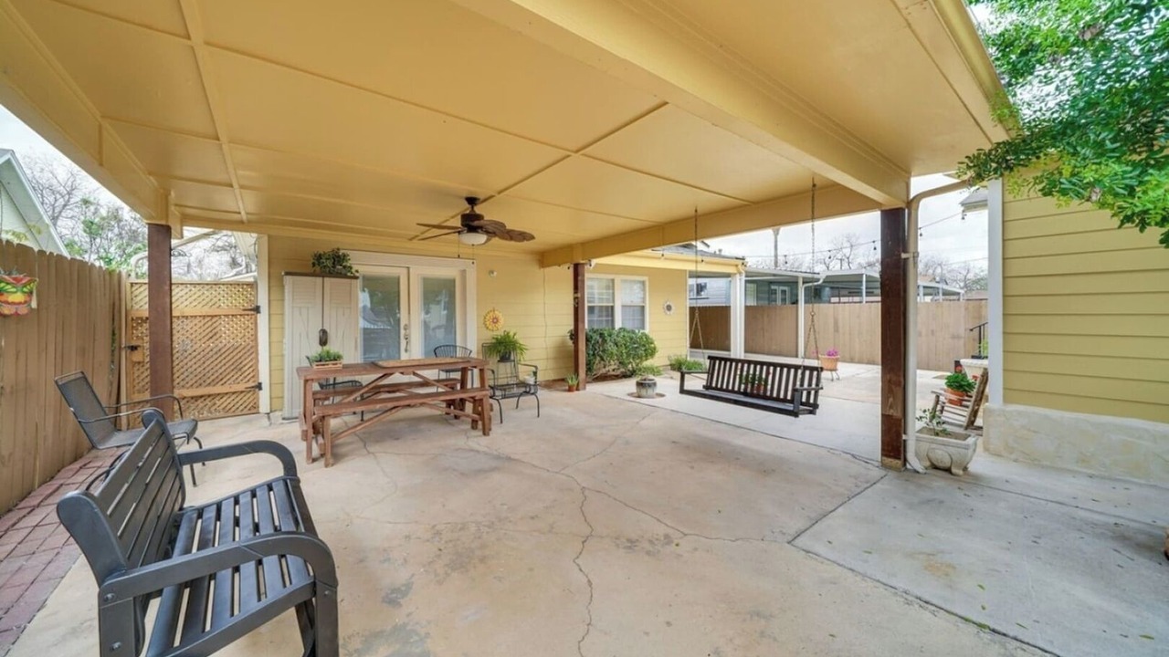 Photo of Outdoor in Northwest Los Angeles Heights