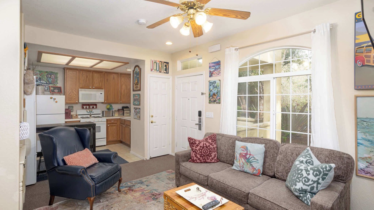 Photo of Livingroom in Oceano