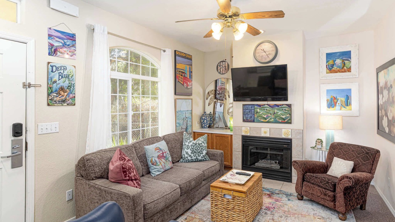 Photo of Livingroom in Oceano