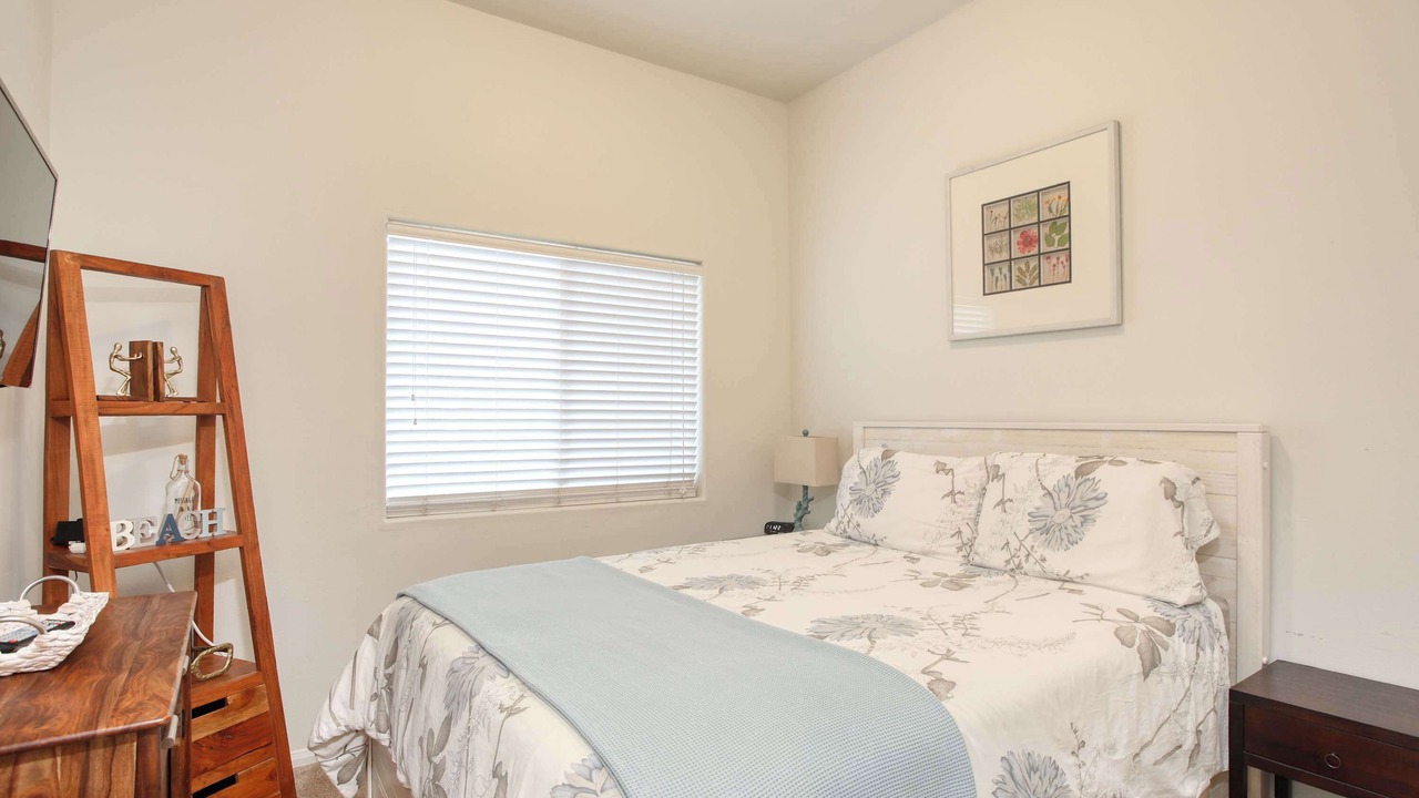 Photo of Bedroom in Downtown