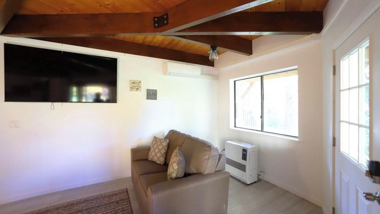 Photo of Others in Apple Hill