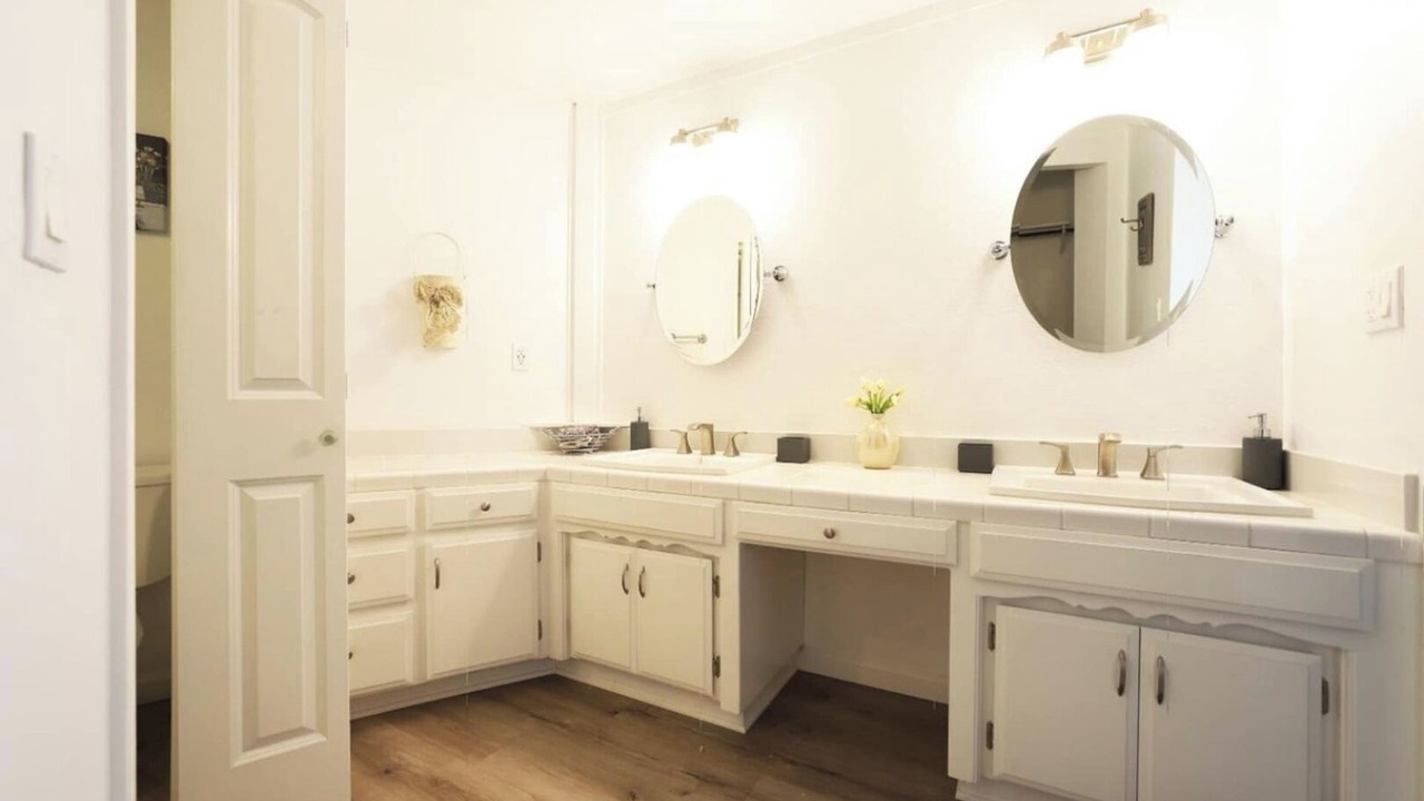 Photo of Others in Apple Hill