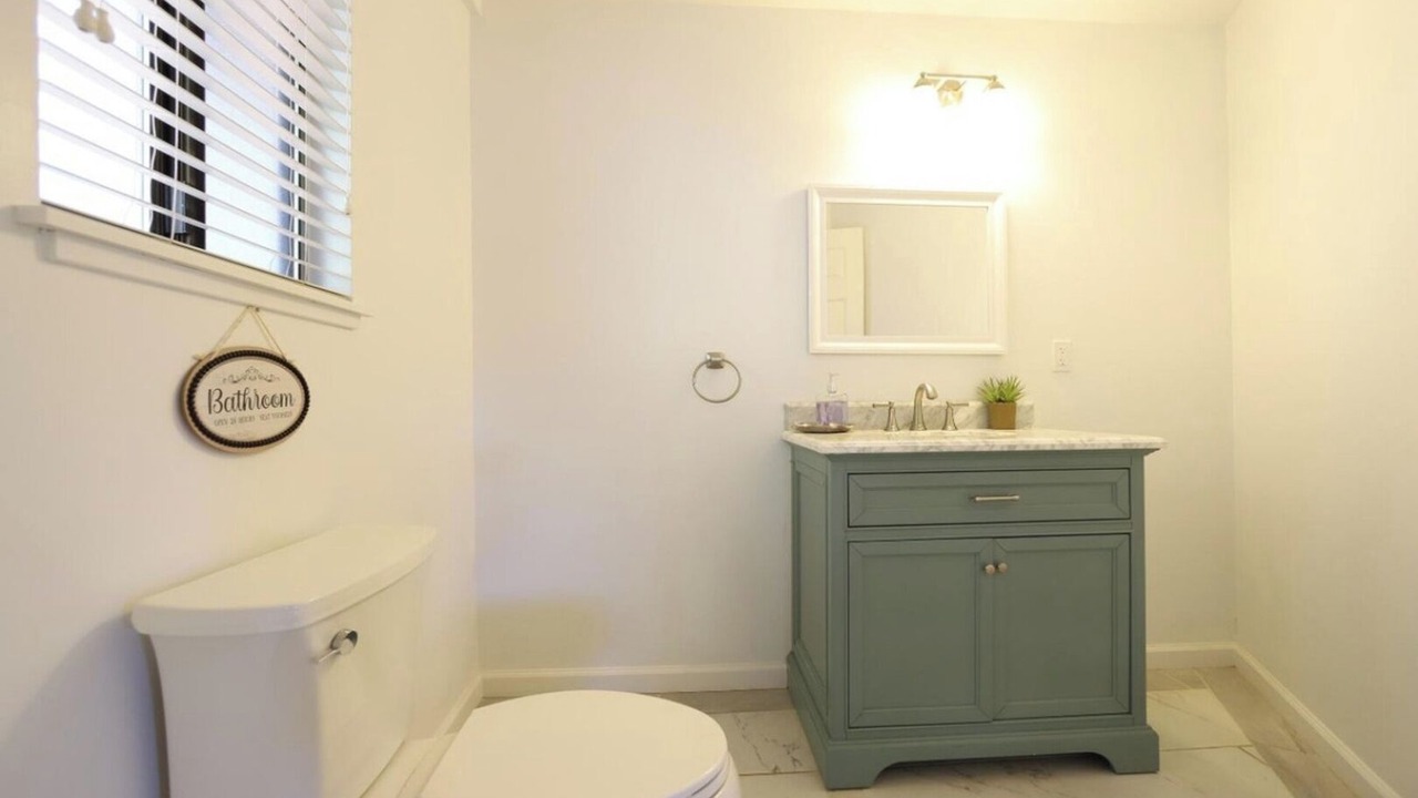 Photo of Others in Apple Hill