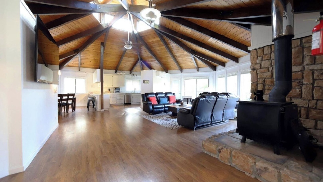 Photo of Others in Apple Hill