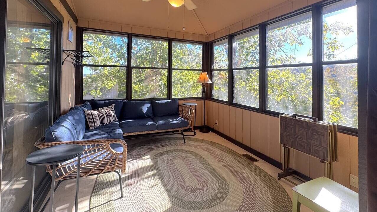 Photo of Livingroom in Holiday Island