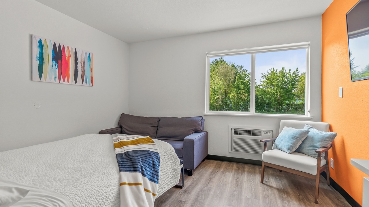 Photo of Bedroom in Cedar Falls