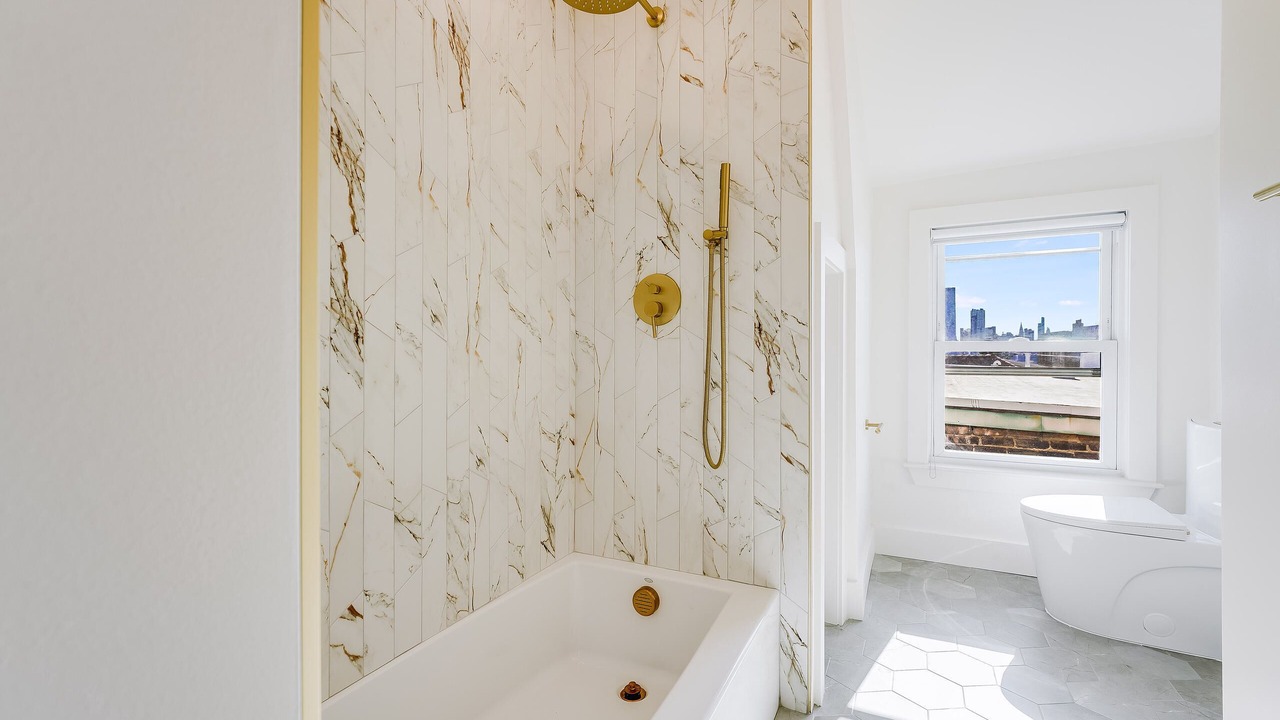 Photo of Bathroom in Weehawken