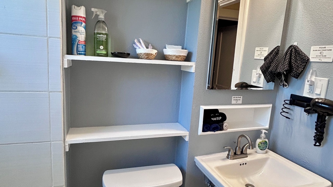 Photo of Bathroom in Fort Worth Cultural District
