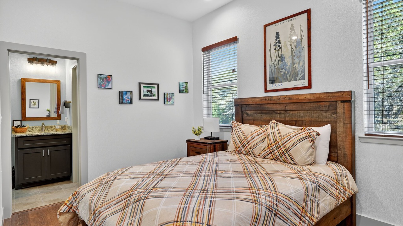 Photo of Bedroom in Council Creek South