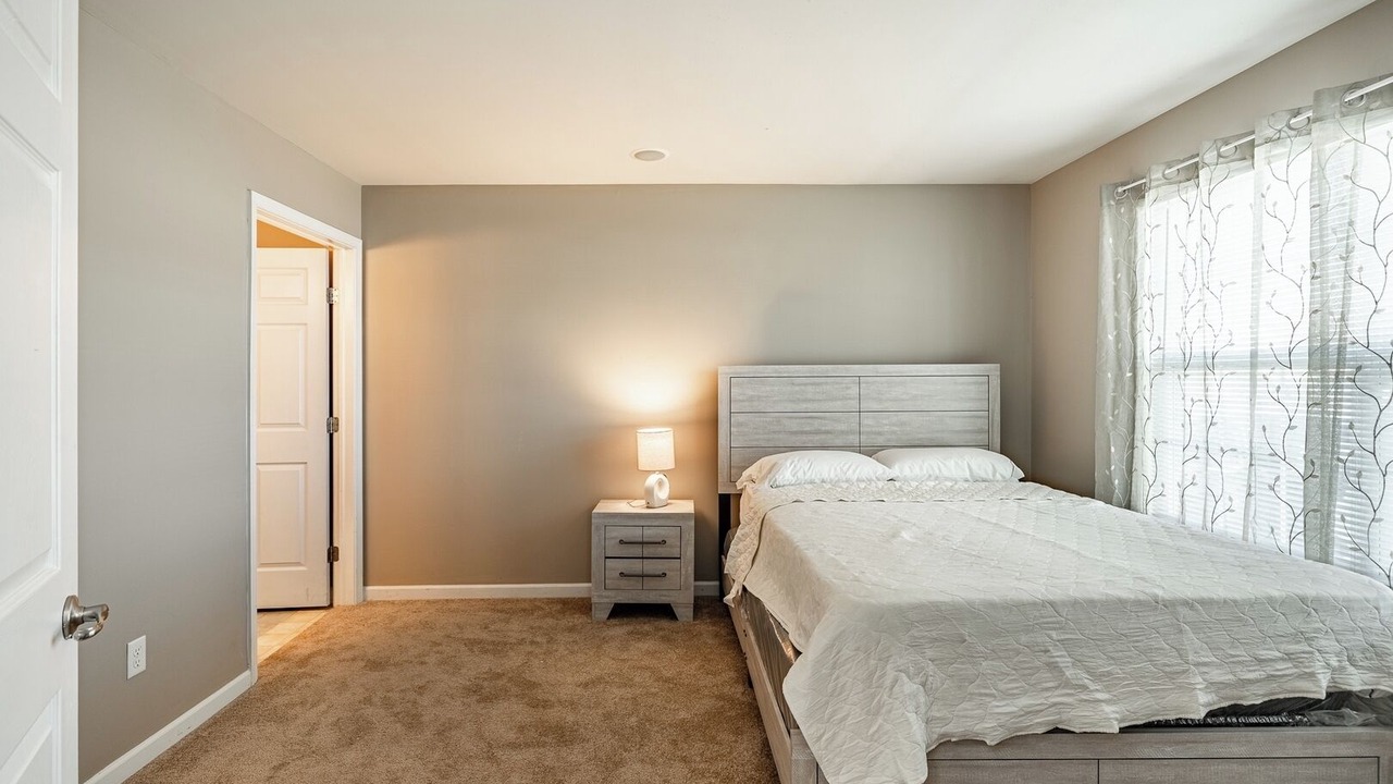 Photo of Bedroom in Middletown