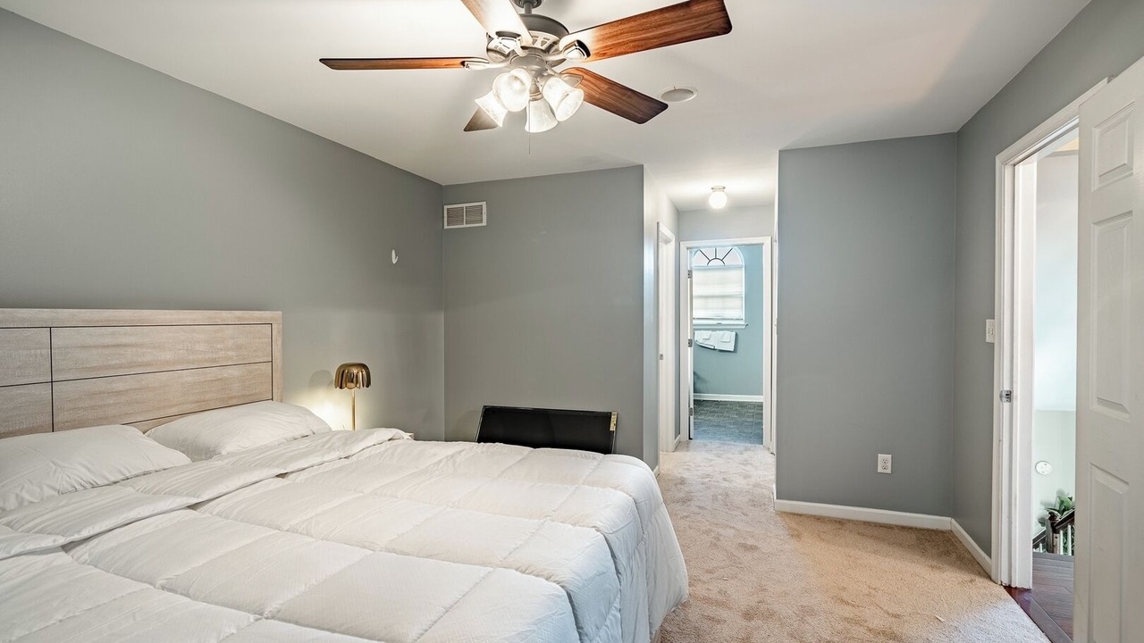 Photo of Bedroom in Middletown