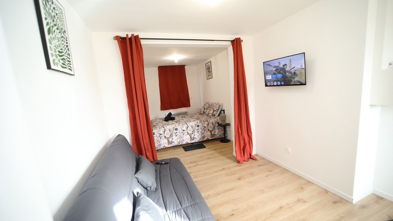 Photo of Bedroom in Cambrai
