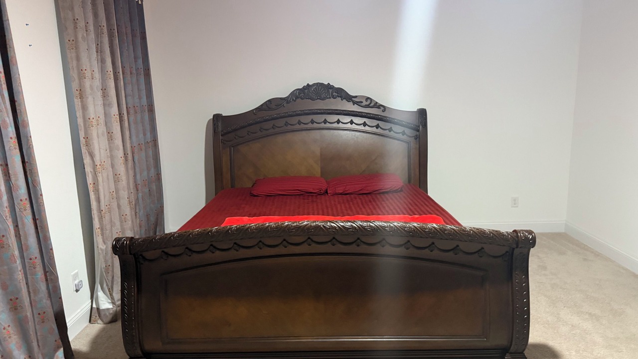 Photo of Bedroom in Midlothian