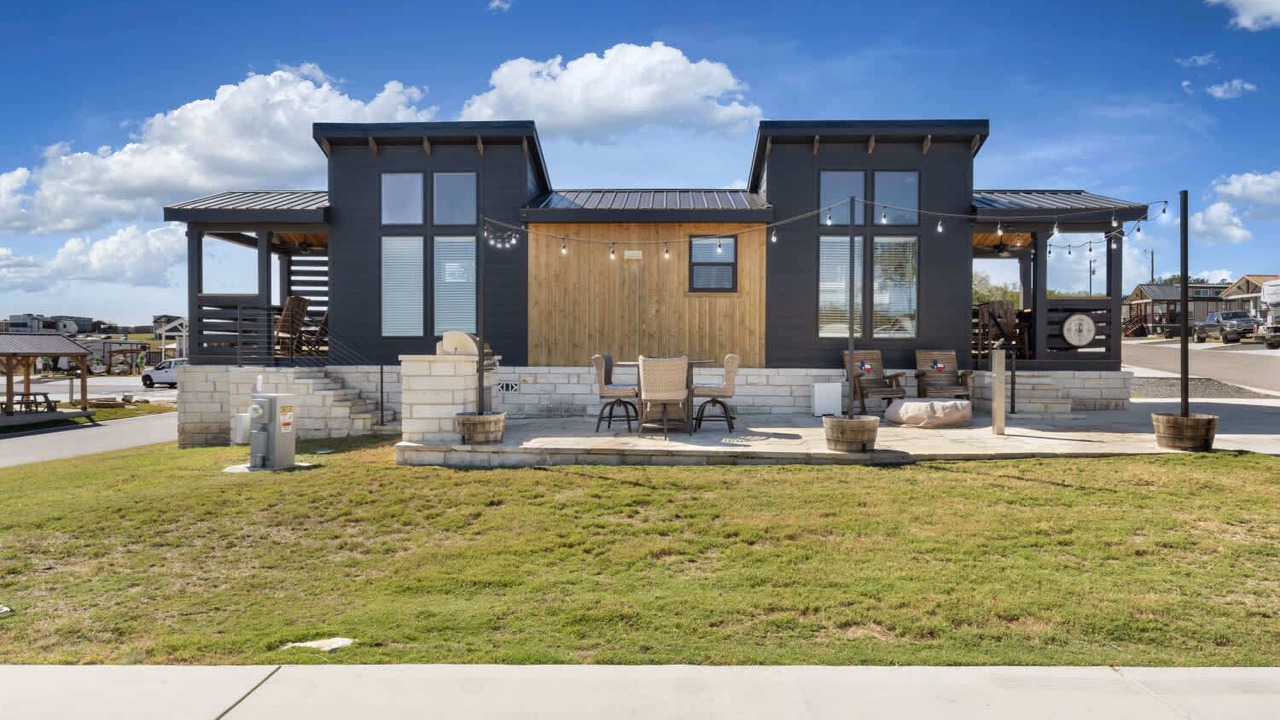 Photo of Outdoor in Fredericksburg