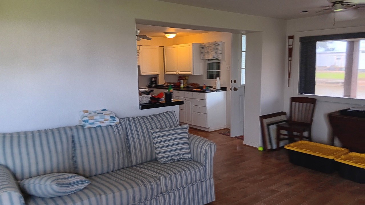 Photo of Livingroom in Cedar Lane