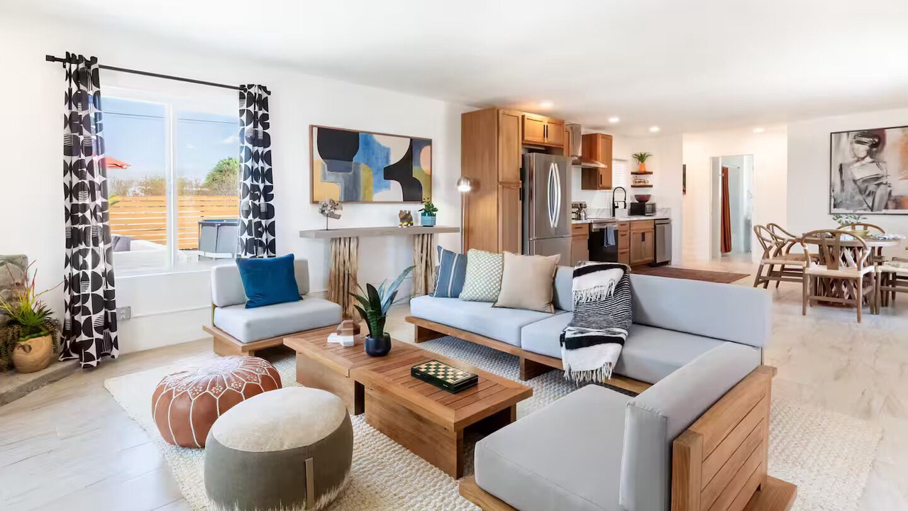 Photo of Livingroom in Desert Hot Springs