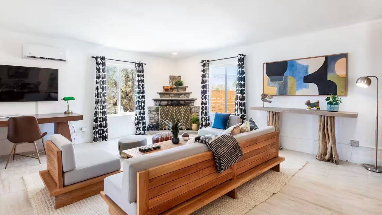 Photo of Livingroom in Desert Hot Springs