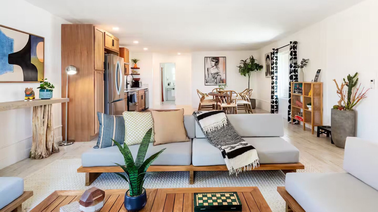 Photo of Livingroom in Desert Hot Springs