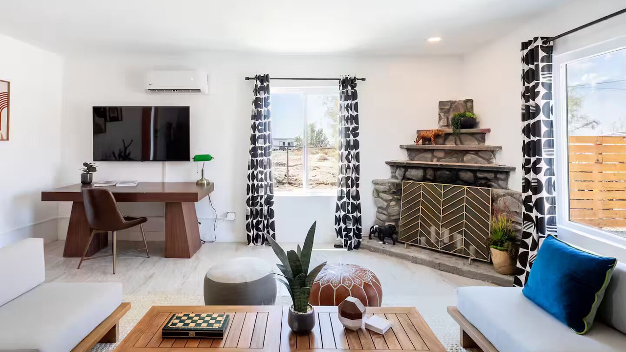 Photo of Livingroom in Desert Hot Springs
