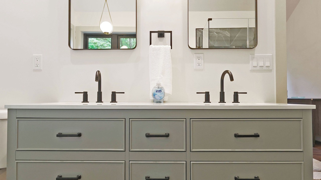 Photo of Bathroom in Athol