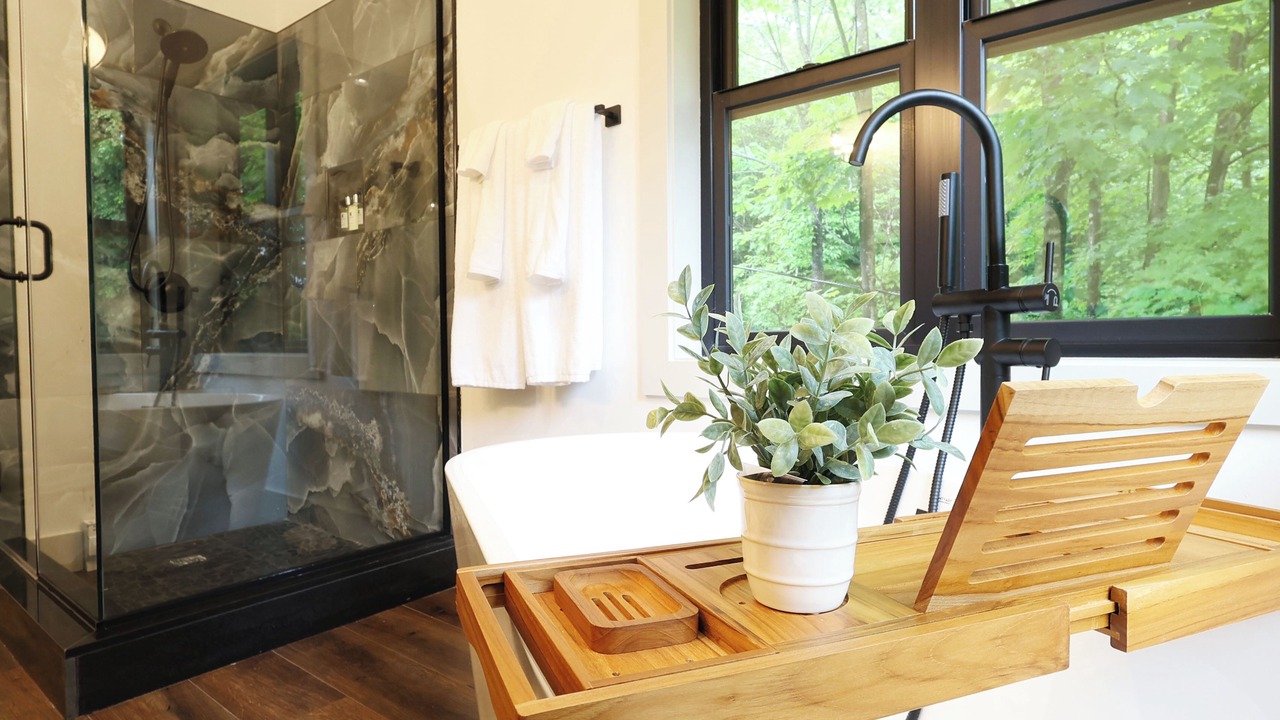 Photo of Bathroom in Athol