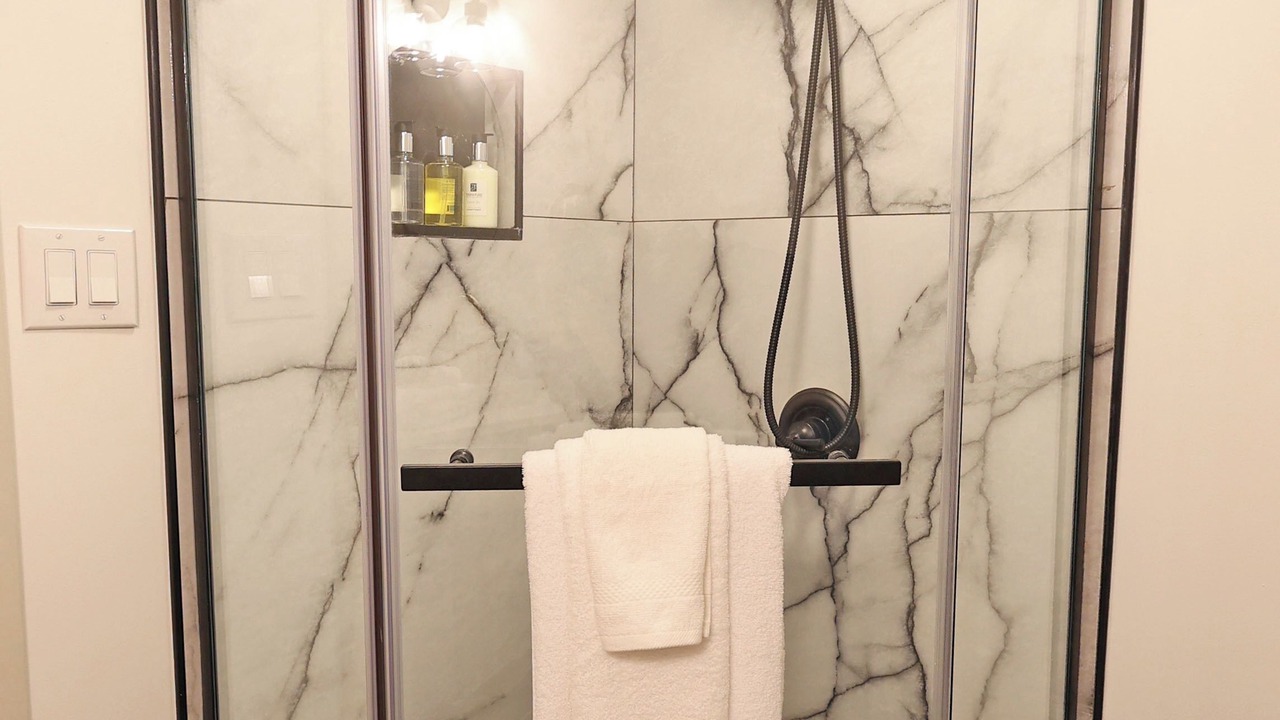 Photo of Bathroom in Athol