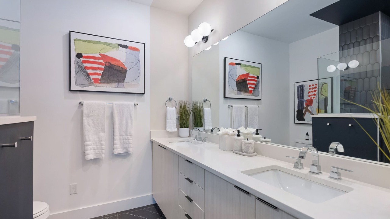 Photo of Bathroom in Haynes Area
